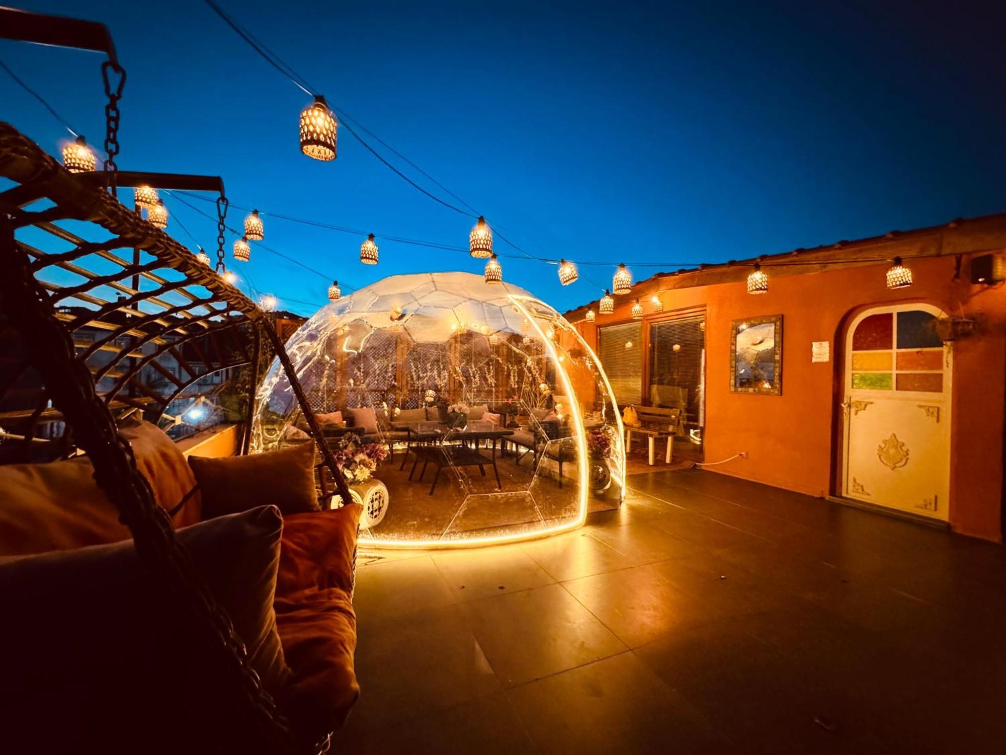 Waterfront By The Tram - Private Terrace With Dome & Golden Horn View In Fatih Casa vacanze